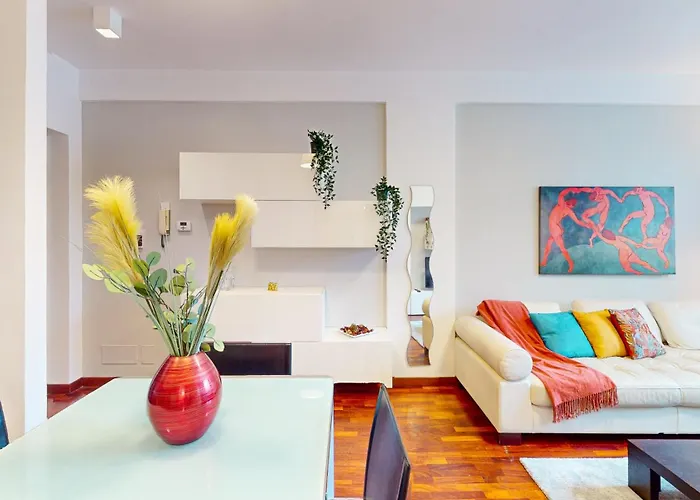Margot - Quiet And Elegant With Free Parking