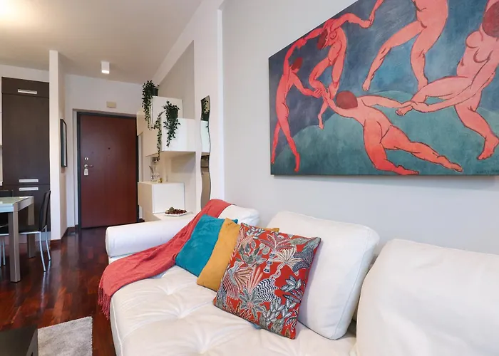 Margot - Quiet And Elegant With Free Parking