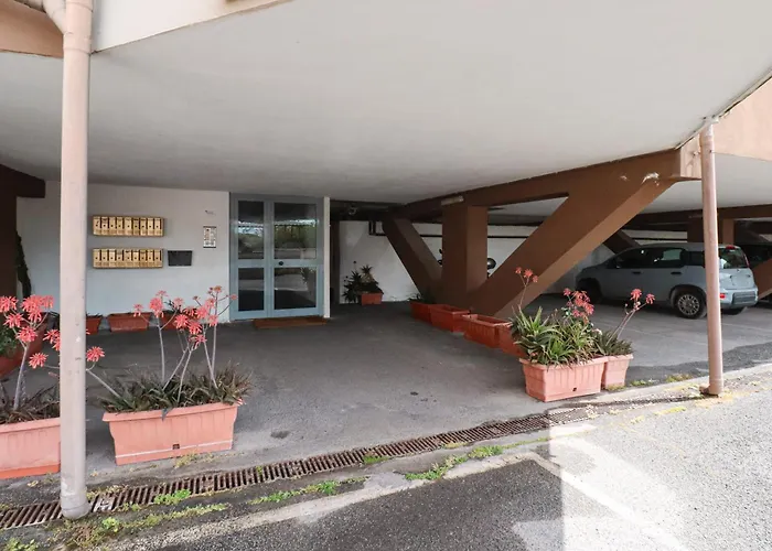 Appartement Margot - Quiet And Elegant With Free Parking Rome